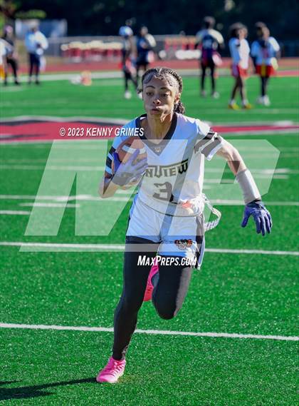 Thumbnail 1 in Mountain View vs. Carrollton photogallery.