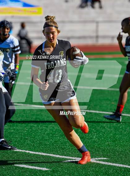Thumbnail 3 in Mountain View vs. Carrollton photogallery.