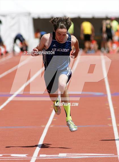 Thumbnail 1 in CHSAA Track and Field Finals (Day 2) photogallery.