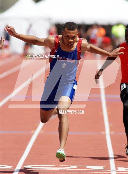 Thumbnail 1 in CHSAA Track and Field Finals (Day 2) photogallery.