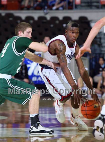 Thumbnail 3 in Kimball vs. Cedar Park (UIL 4A Semifinal) photogallery.