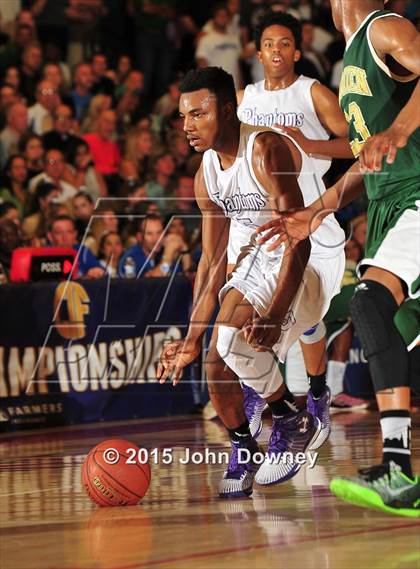 Thumbnail 1 in Damien vs. Cathedral (CIF SoCal Regional D3 Final) photogallery.