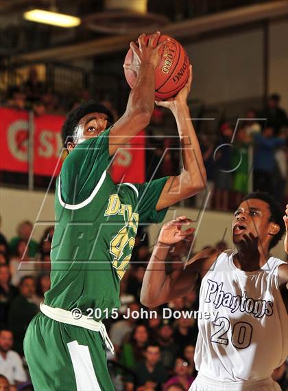 Thumbnail 2 in Damien vs. Cathedral (CIF SoCal Regional D3 Final) photogallery.