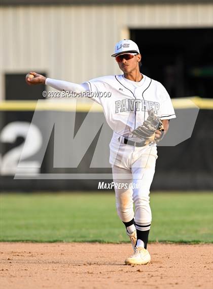 Thumbnail 2 in West Davidson @ Ledford photogallery.
