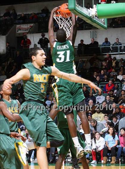 Thumbnail 3 in Rice vs. St. Patrick (PrimeTime Shootout) photogallery.