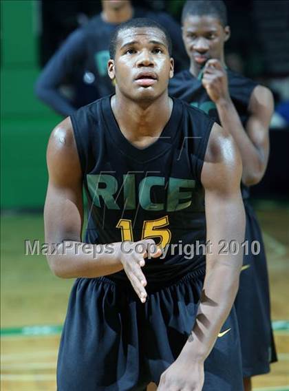 Thumbnail 3 in Rice vs. St. Patrick (PrimeTime Shootout) photogallery.
