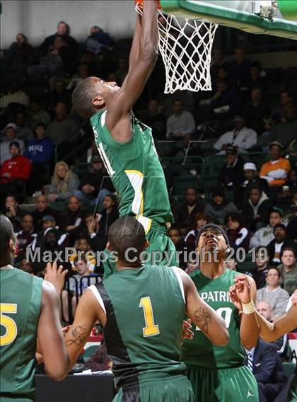 Thumbnail 2 in Rice vs. St. Patrick (PrimeTime Shootout) photogallery.