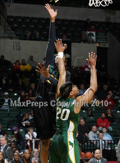 Thumbnail 3 in Rice vs. St. Patrick (PrimeTime Shootout) photogallery.