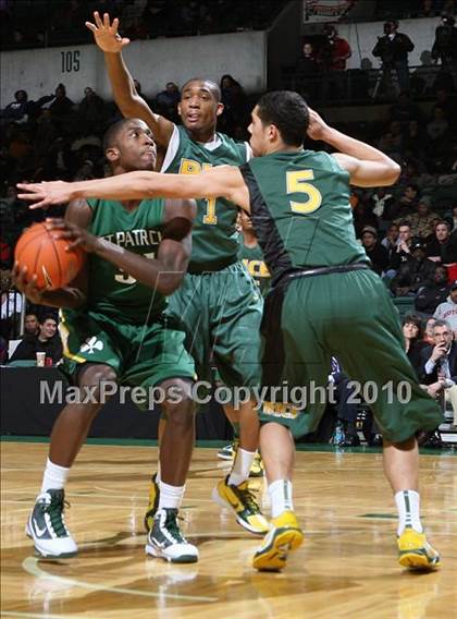 Thumbnail 1 in Rice vs. St. Patrick (PrimeTime Shootout) photogallery.