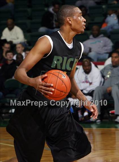 Thumbnail 3 in Rice vs. St. Patrick (PrimeTime Shootout) photogallery.