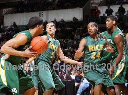 Thumbnail 2 in Rice vs. St. Patrick (PrimeTime Shootout) photogallery.