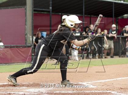 Thumbnail 3 in Lassiter vs. Calhoun photogallery.