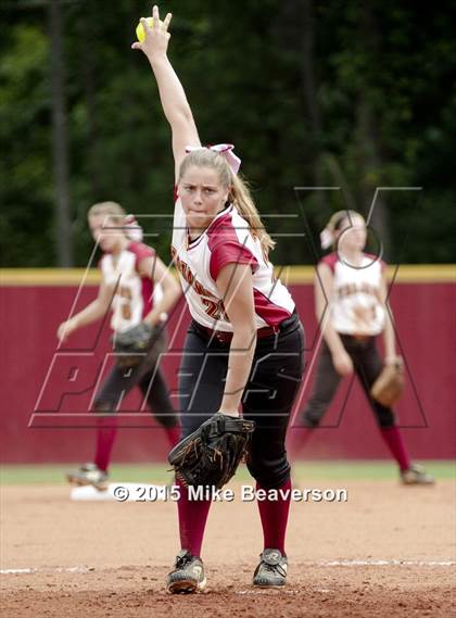 Thumbnail 3 in Lassiter vs. Calhoun photogallery.
