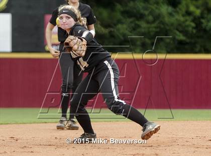 Thumbnail 2 in Lassiter vs. Calhoun photogallery.