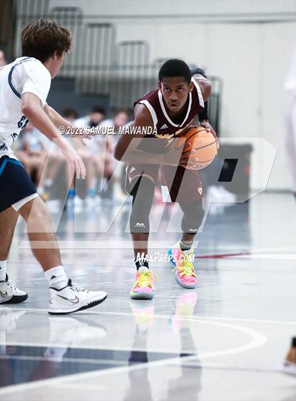 Thumbnail 2 in Camarillo vs Valley Christian photogallery.