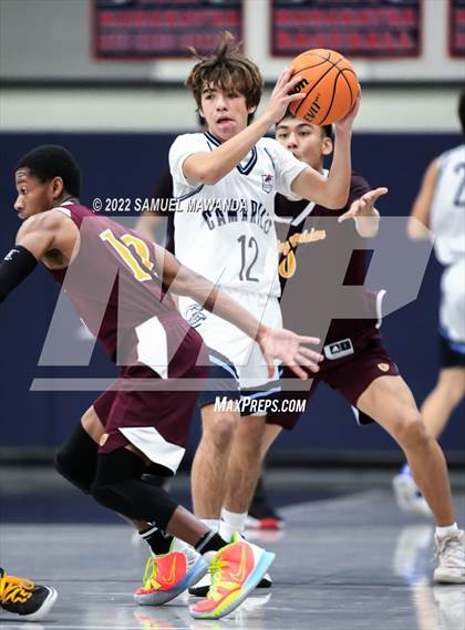 Thumbnail 2 in Camarillo vs Valley Christian photogallery.