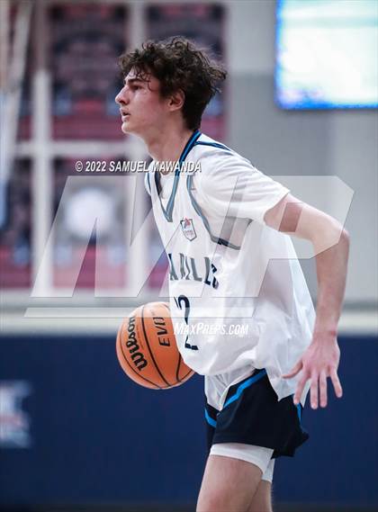 Thumbnail 1 in Camarillo vs Valley Christian photogallery.