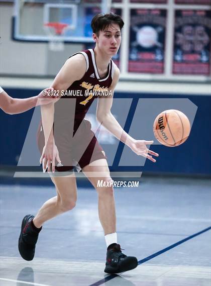Thumbnail 2 in Camarillo vs Valley Christian photogallery.