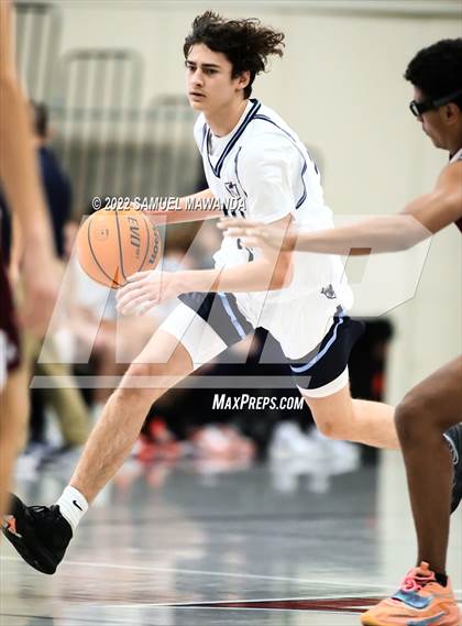 Thumbnail 1 in Camarillo vs Valley Christian photogallery.