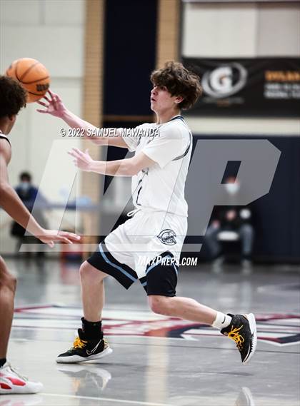 Thumbnail 2 in Camarillo vs Valley Christian photogallery.