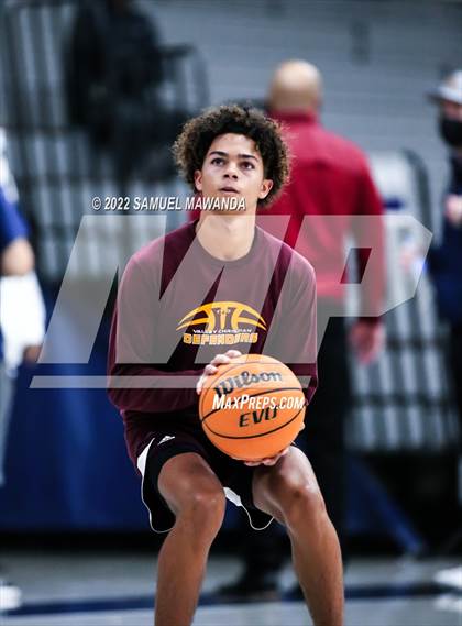 Thumbnail 2 in Camarillo vs Valley Christian photogallery.