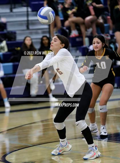 Thumbnail 1 in Simi Valley@ Camarillo photogallery.