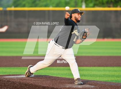 Thumbnail 3 in Santa Fe vs. Galena Park (UIL Baseball 5A Region 3 Area) photogallery.