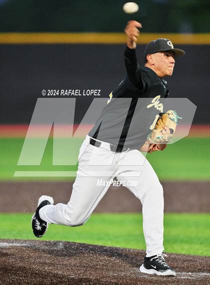 Thumbnail 2 in Santa Fe vs. Galena Park (UIL Baseball 5A Region 3 Area) photogallery.