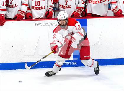 Thumbnail 2 in Burlington @ Catholic Memorial (MIAA Division 1A) photogallery.