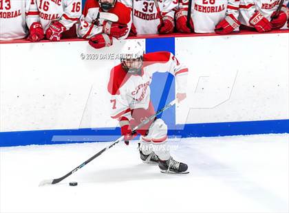 Thumbnail 2 in Burlington @ Catholic Memorial (MIAA Division 1A) photogallery.