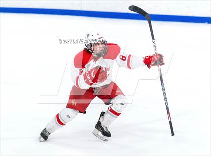 Thumbnail 1 in Burlington @ Catholic Memorial (MIAA Division 1A) photogallery.