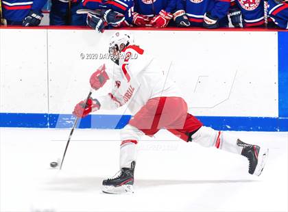 Thumbnail 2 in Burlington @ Catholic Memorial (MIAA Division 1A) photogallery.
