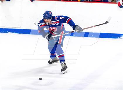 Thumbnail 1 in Burlington @ Catholic Memorial (MIAA Division 1A) photogallery.