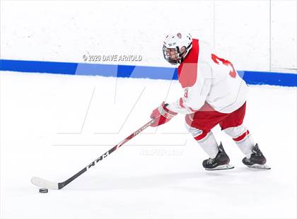 Thumbnail 1 in Burlington @ Catholic Memorial (MIAA Division 1A) photogallery.