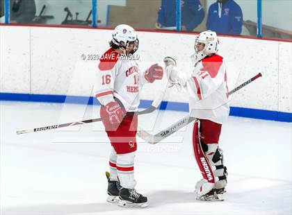 Thumbnail 3 in Burlington @ Catholic Memorial (MIAA Division 1A) photogallery.