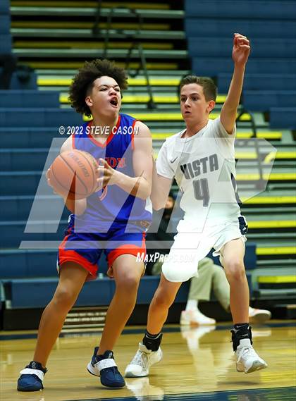 Thumbnail 2 in Folsom @ Vista del Lago photogallery.