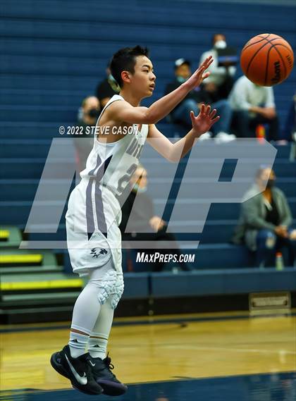 Thumbnail 2 in Folsom @ Vista del Lago photogallery.