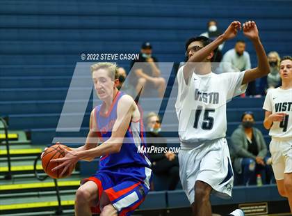 Thumbnail 3 in Folsom @ Vista del Lago photogallery.