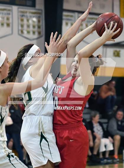 Thumbnail 1 in King's vs. Ontario Christian photogallery.