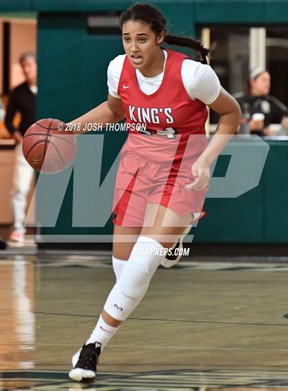 Thumbnail 3 in King's vs. Ontario Christian photogallery.