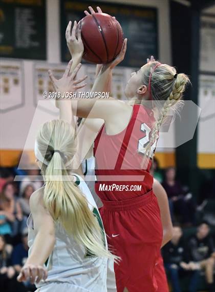 Thumbnail 1 in King's vs. Ontario Christian photogallery.