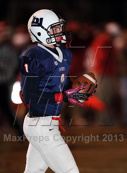 Thumbnail 2 in Hewitt-Trussville @ Bob Jones (AHSAA 6A Playoff 1st Round) photogallery.