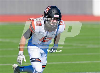 Thumbnail 2 in Llano vs. West Oso (UIL 4A Area Playoffs) photogallery.