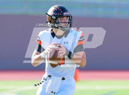 Thumbnail 1 in Llano vs. West Oso (UIL 4A Area Playoffs) photogallery.