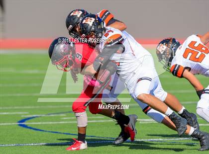 Thumbnail 2 in Llano vs. West Oso (UIL 4A Area Playoffs) photogallery.