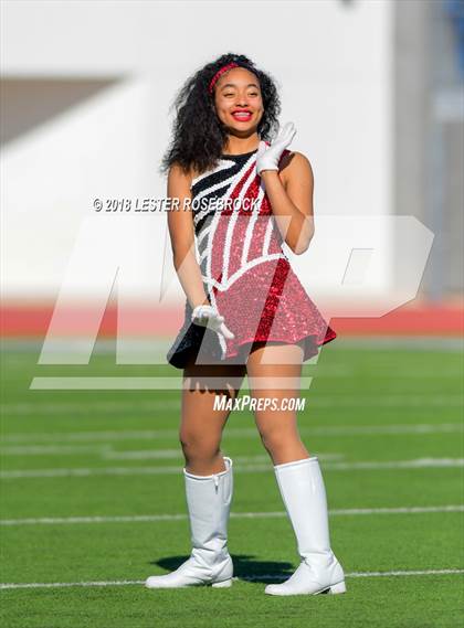Thumbnail 3 in Llano vs. West Oso (UIL 4A Area Playoffs) photogallery.