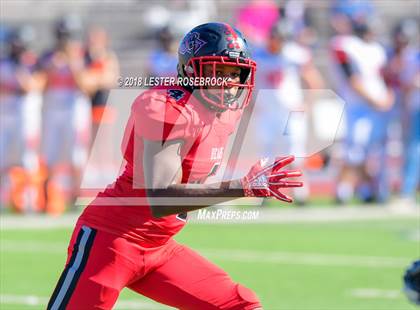 Thumbnail 1 in Llano vs. West Oso (UIL 4A Area Playoffs) photogallery.