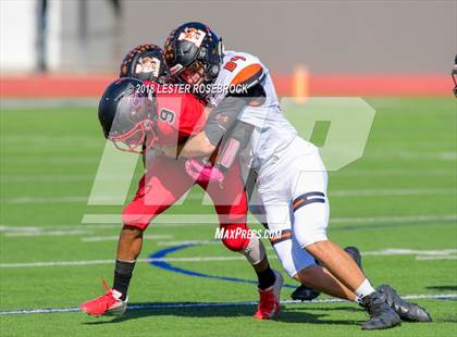 Thumbnail 1 in Llano vs. West Oso (UIL 4A Area Playoffs) photogallery.