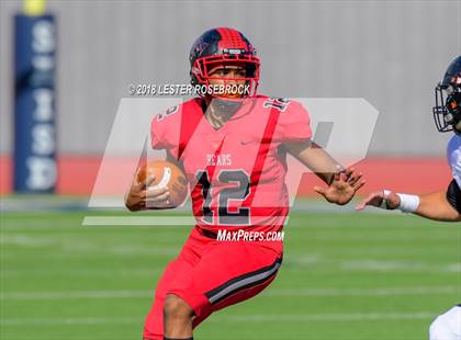 Thumbnail 2 in Llano vs. West Oso (UIL 4A Area Playoffs) photogallery.