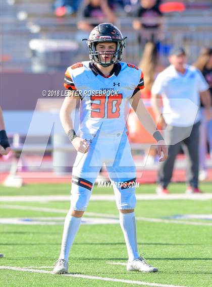 Thumbnail 3 in Llano vs. West Oso (UIL 4A Area Playoffs) photogallery.